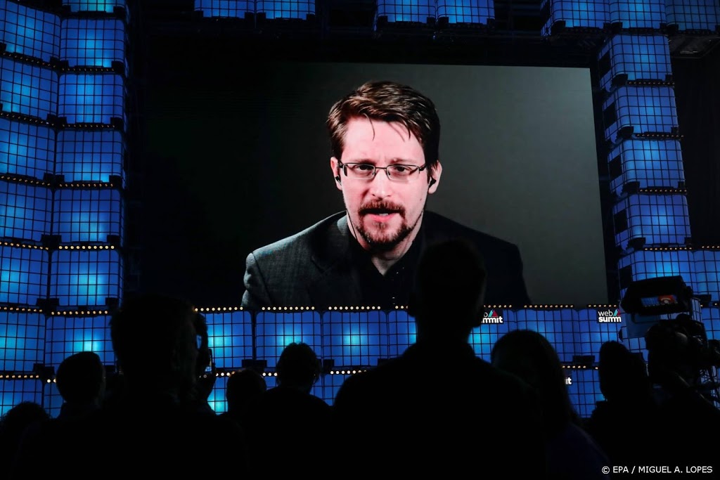 Permanente status in Rusland voor ex-CIA-medewerker Snowden