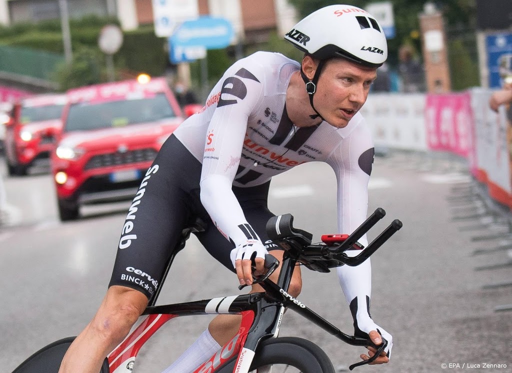 Giro-leider Kelderman: zwaarste dag van mijn leven