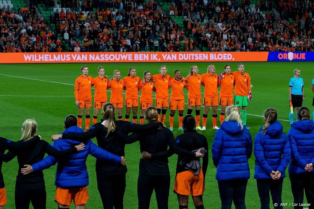Voetbalsters Oranje nog zonder debutanten tegen Cyprus