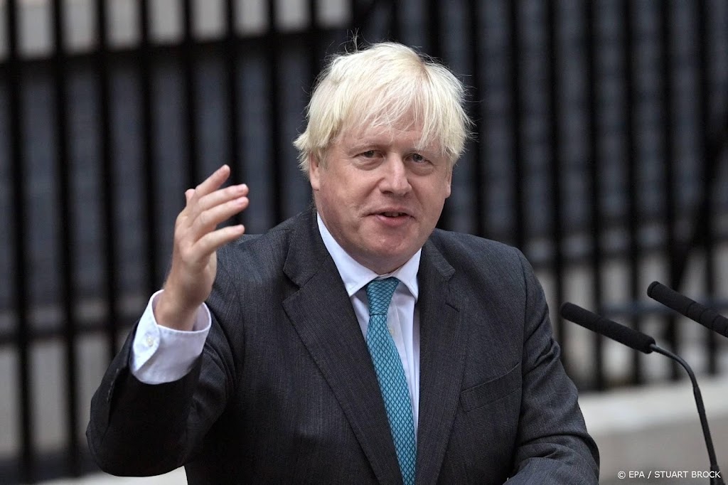 Boris Johnson terug in Londen voor strijd om premierschap