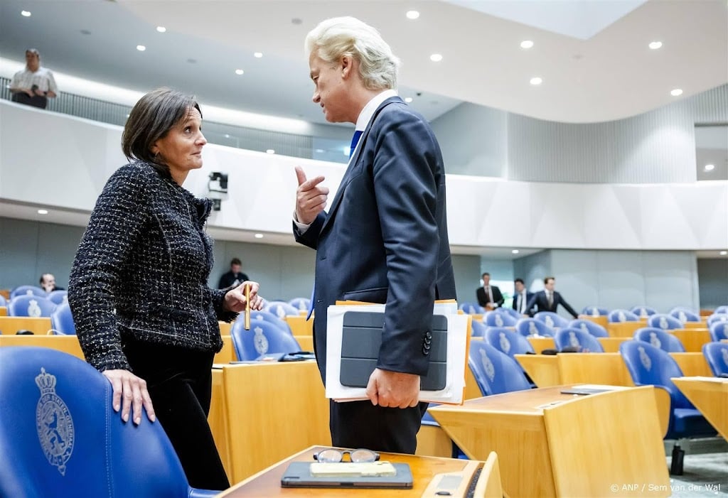 Wilders en Van Vroonhoven in overleg met Schoof over asielbeleid