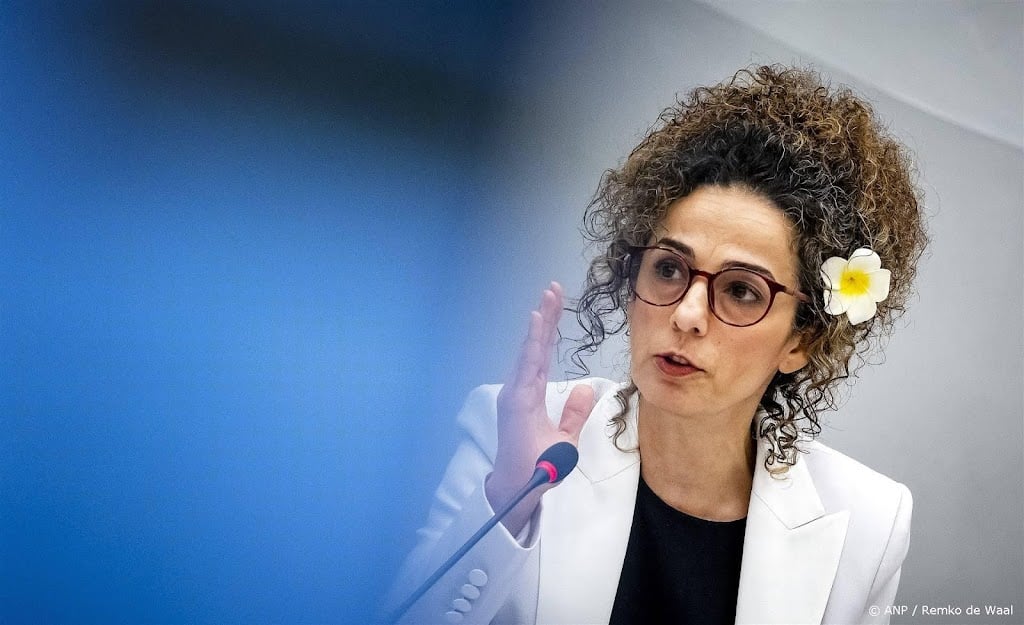 Legerleider Iran in VS aangeklaagd om moordplan activist Alinejad