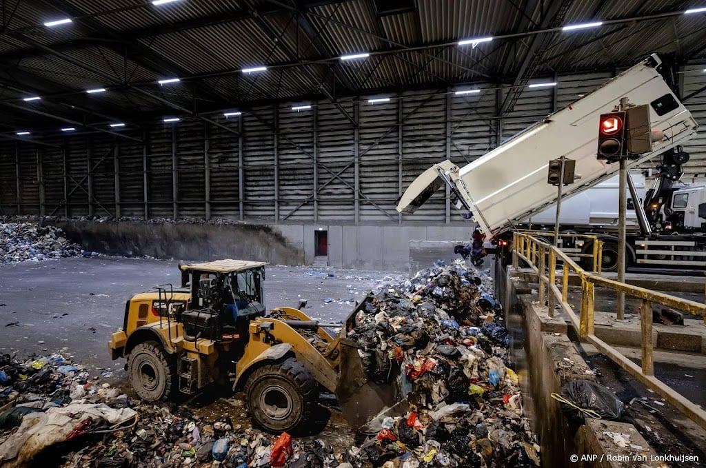 Kabinet wil richting 2050 minder afvalverbranding, mogelijk dwang