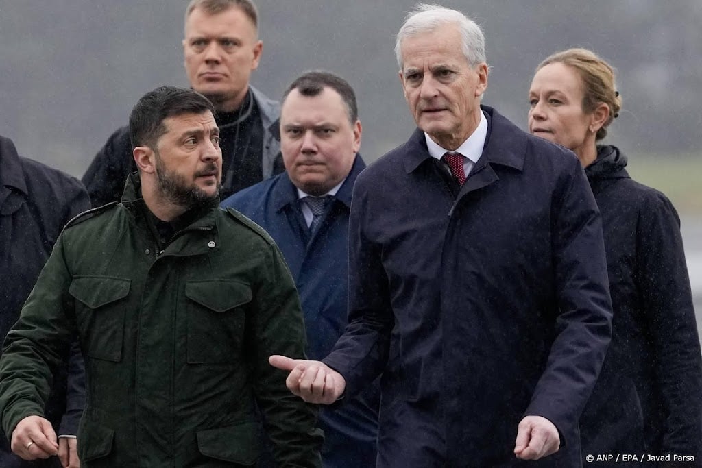 Zelensky in Noorwegen voor gesprek met premier Støre