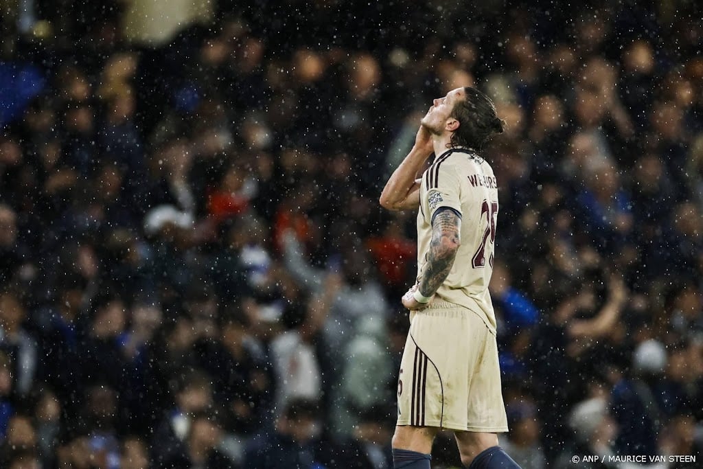 Chelsea scoort vijf keer tegen Ajax in Champions League 