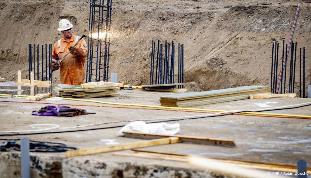 EIB: 73.000 nieuwe mensen nodig in bouw, defensie zorgt voor druk