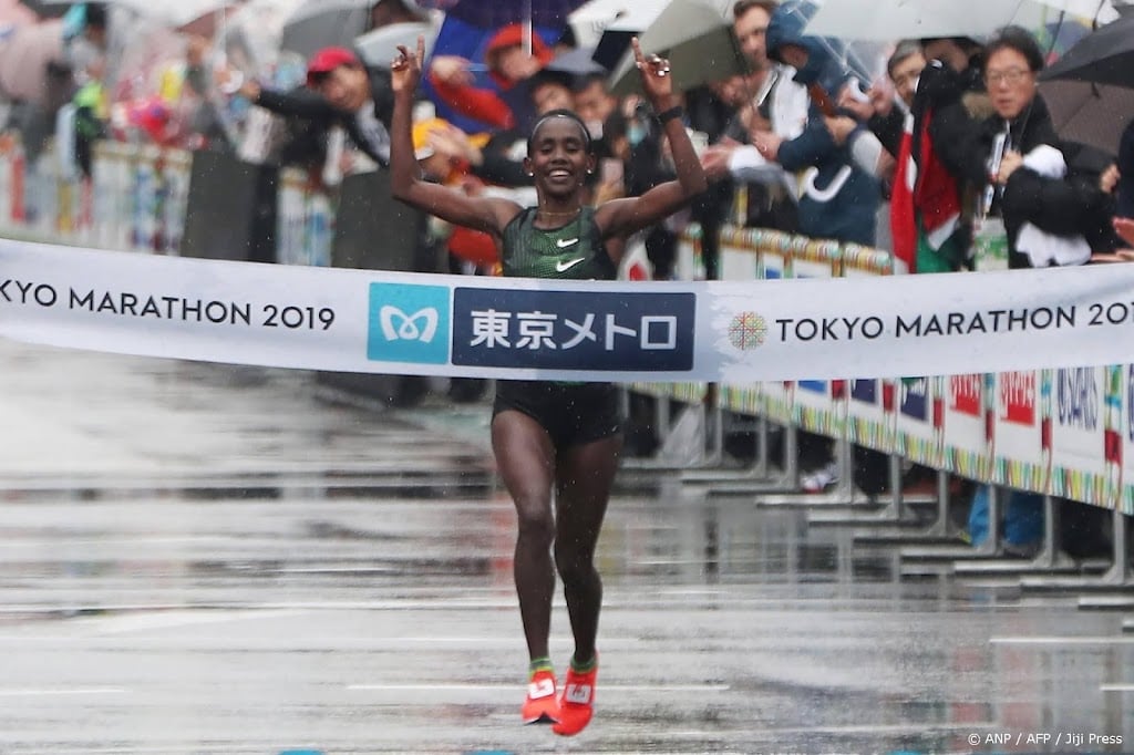 Voormalig winnares marathon Tokio zes jaar geschorst om doping