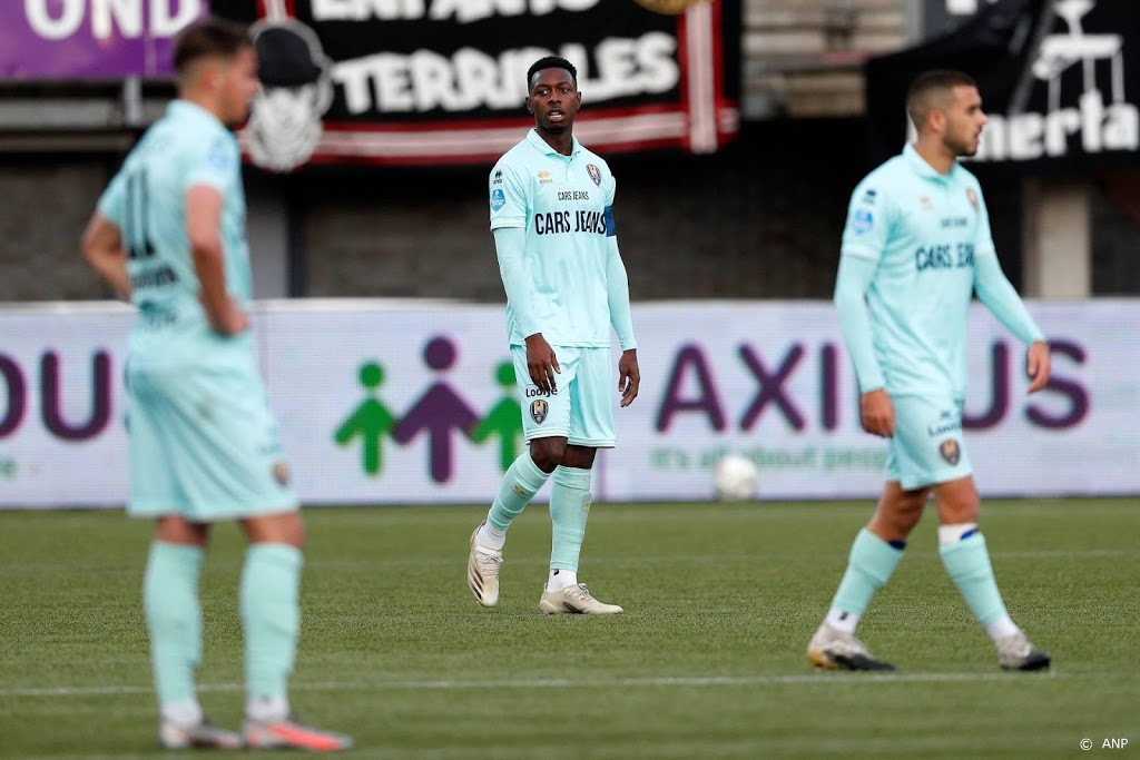 ADO met nieuwe trainer Brood hard onderuit bij Sparta