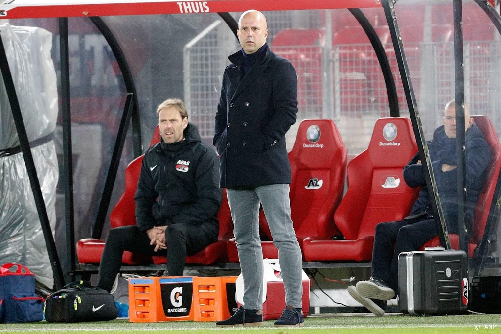 Trainer Slot ontevreden over tweede helft AZ