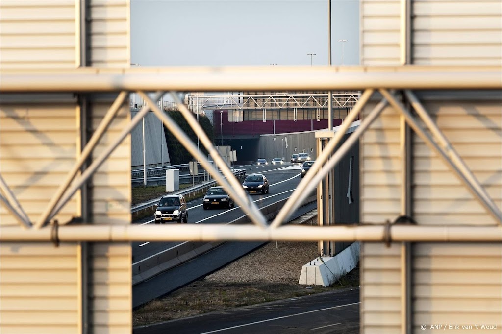 A2 in beide richtingen weer open na urenlange afsluiting