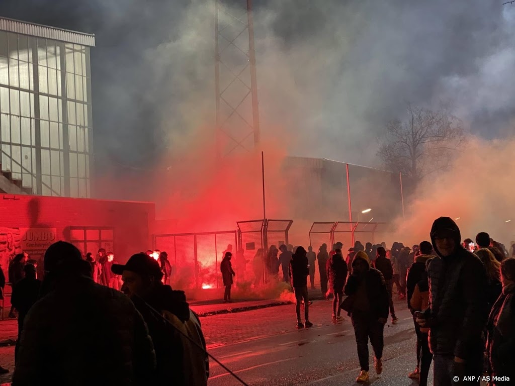 Cambuur: relschoppers misbruiken het voetbal