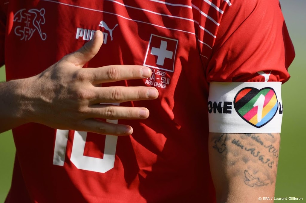Duitse bond raakt sponsor kwijt vanwege niet dragen OneLove-band