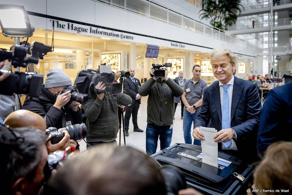 Geert Wilders (PVV) heeft gestemd in stadhuis Den Haag