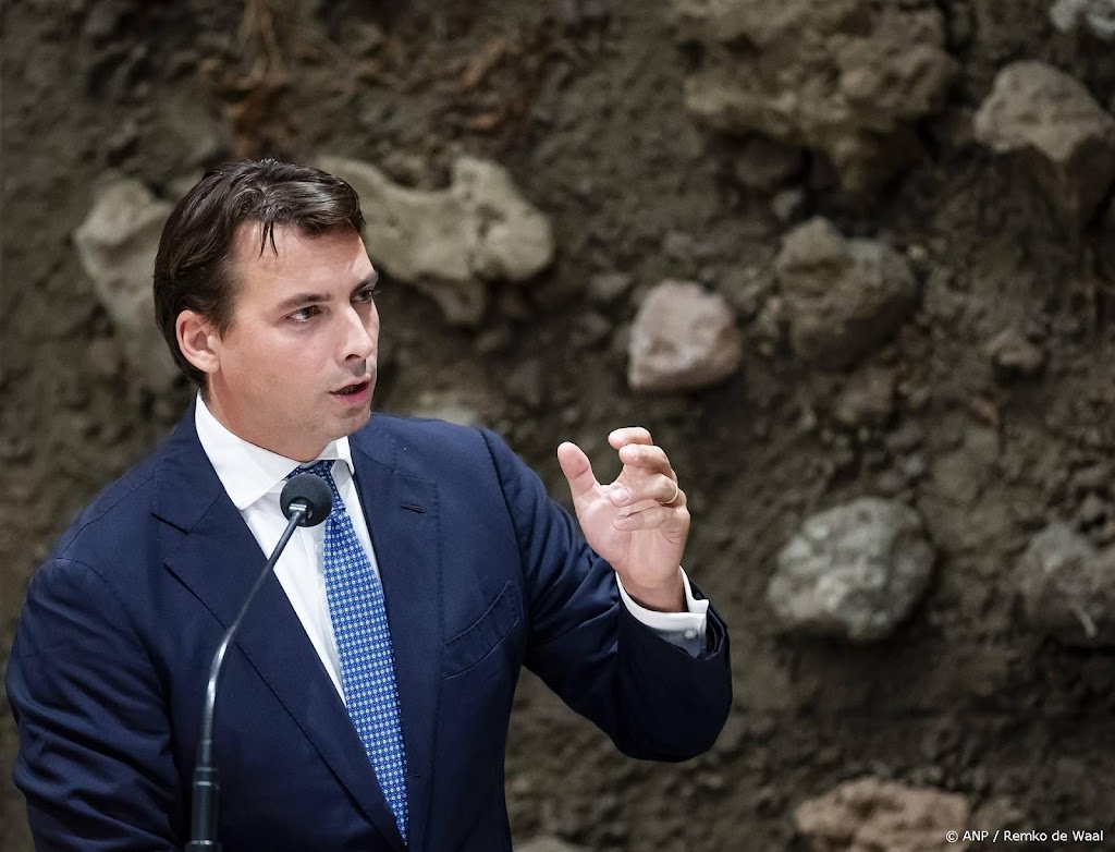 OM eist cel- en taakstraf tegen jongen die Baudet sloeg met fles