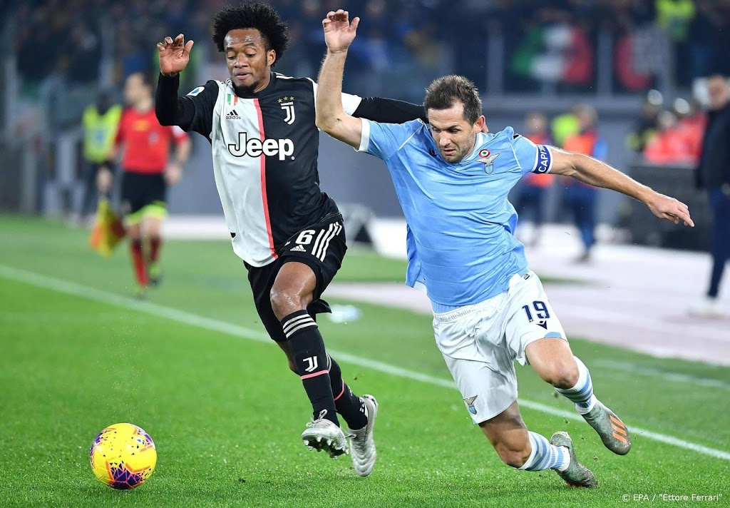 Lazio verslaat Juventus in strijd om Supercup