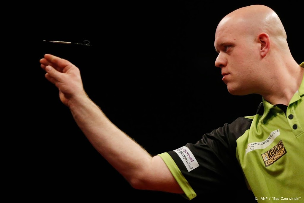 Van Gerwen op WK darts snel klaar met Evans