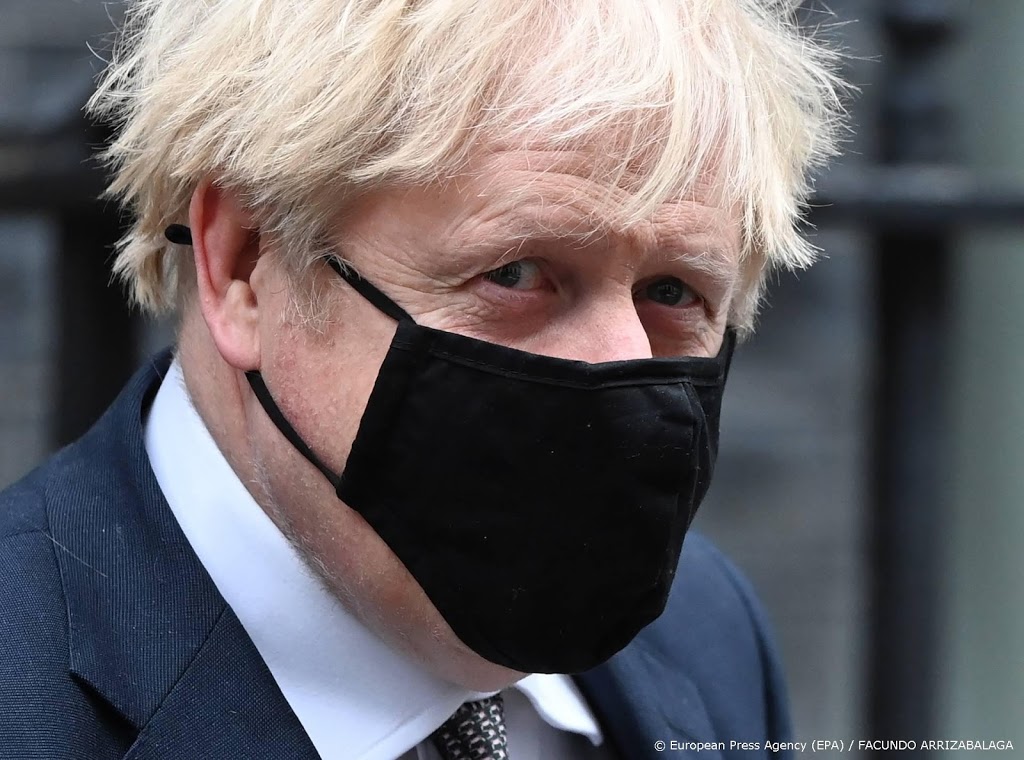 'Parijs en Londen overleggen nog over heropenen grens'