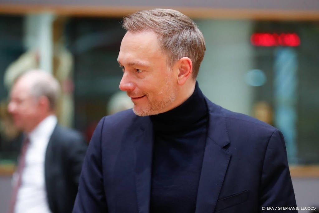 G7 belooft 32 miljard dollar steun aan Oekraïne in 2023