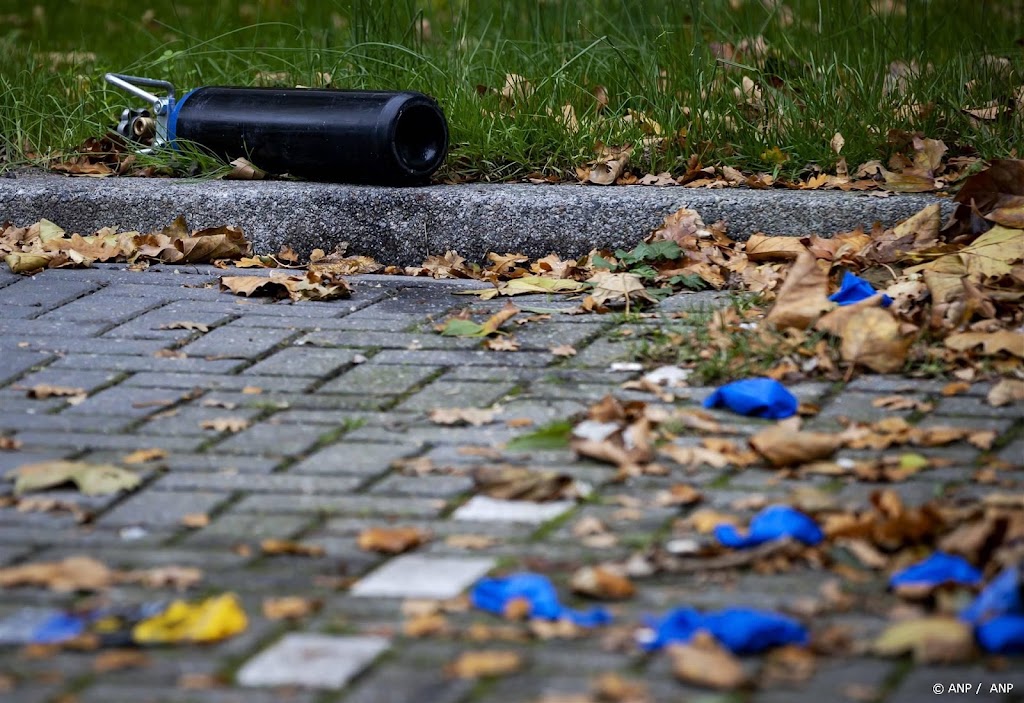 Kabinet overweegt compensatie voor schade lachgasflessen
