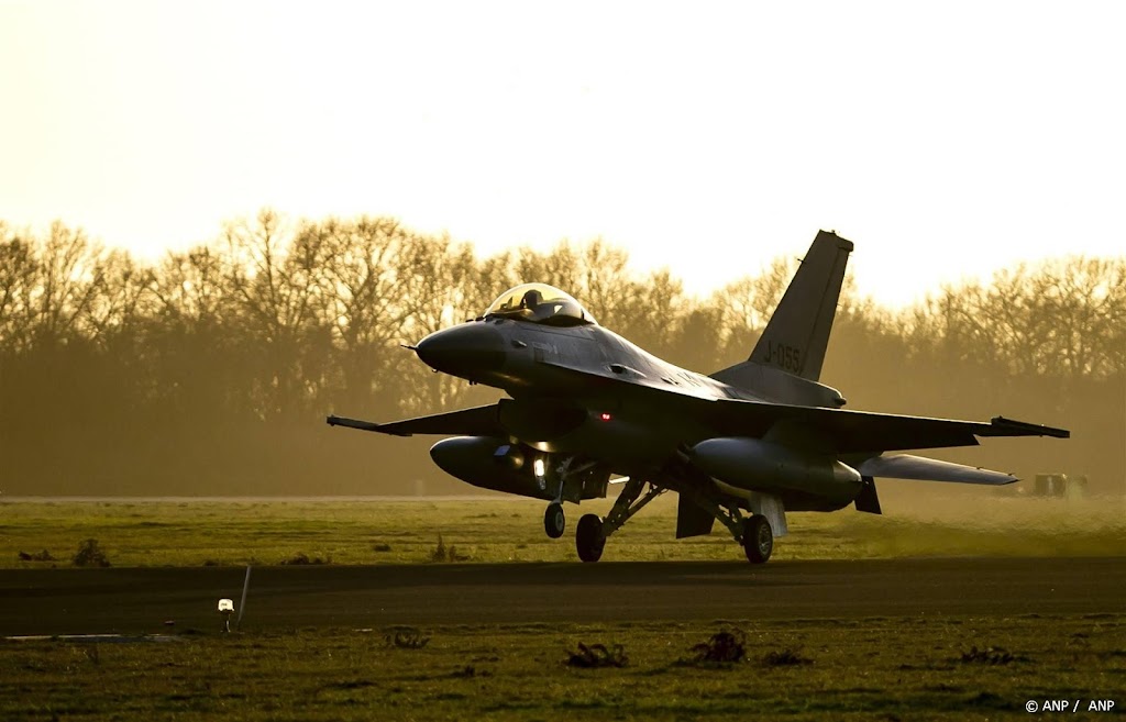 Nederland levert 18 F-16-gevechtsvliegtuigen aan Oekraïne