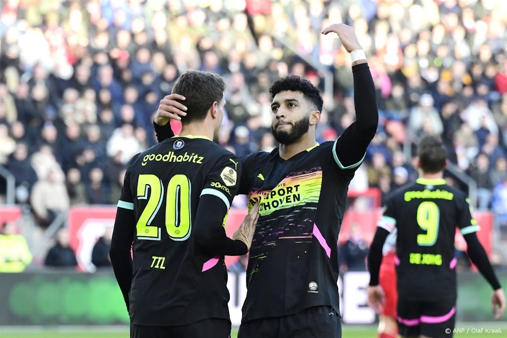 Koploper PSV ontvangt Feyenoord in laatste duel voor winterstop