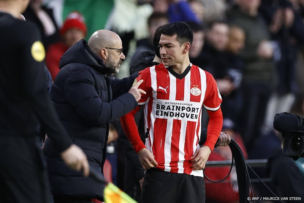 Bosz verklaart grote verschil in een week bij PSV met instelling