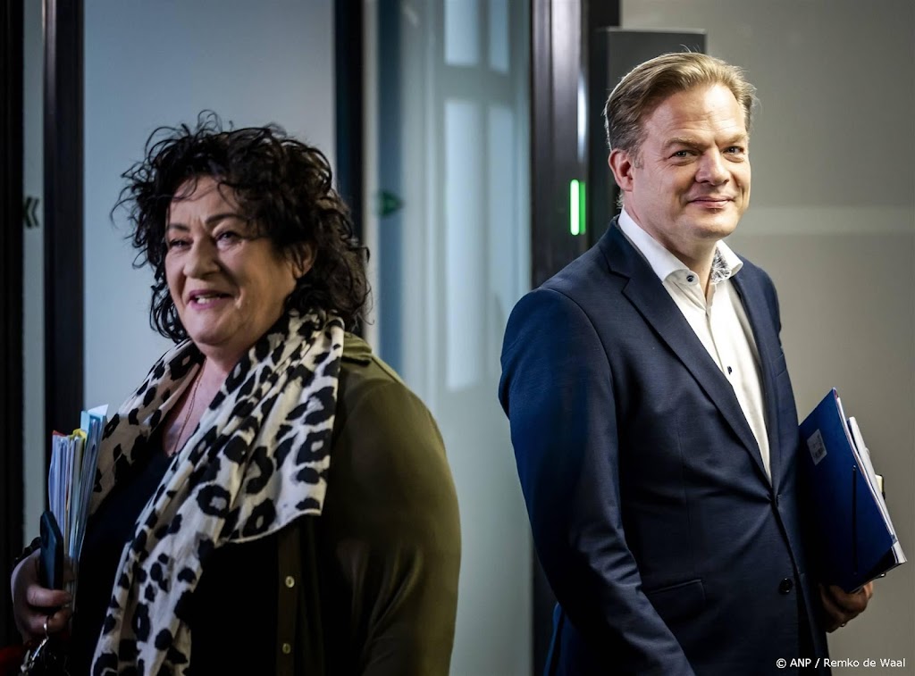 Omtzigt en Van der Plas twisten op X over koranverbod in formatie
