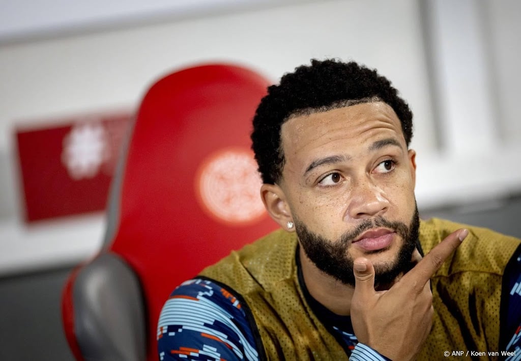 Depay haalt uit naar 'leugenachtig bestuur' Corinthians 