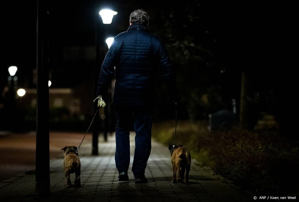 Avondklok wordt voor het eerst van kracht