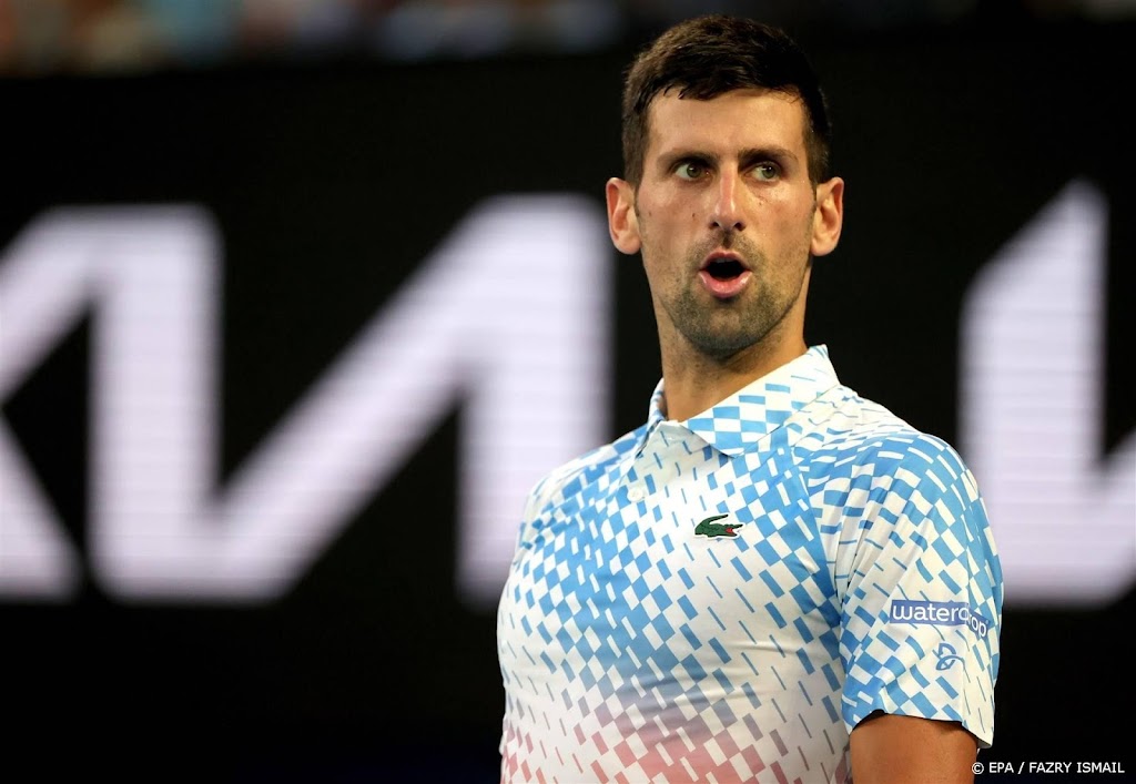 Djokovic eenvoudig naar kwartfinale Australian Open