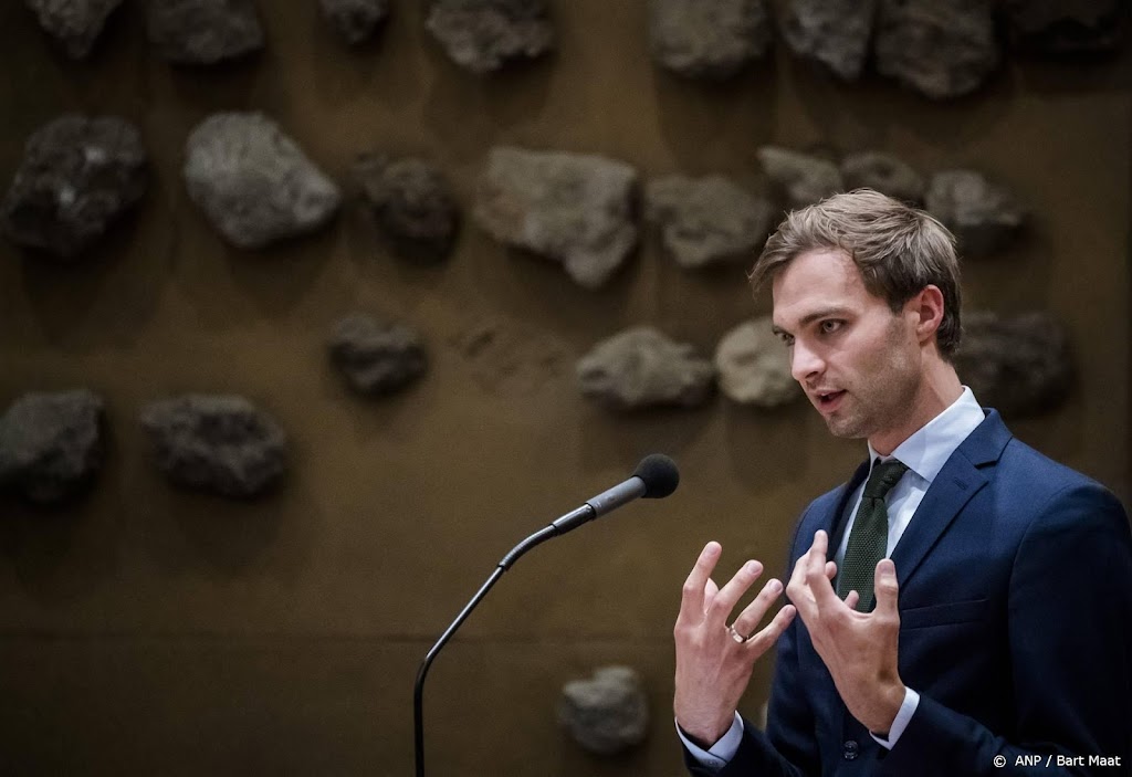 Eerste Kamer geeft 'ruziënde partijen' overlegruimte jeugdzorg 