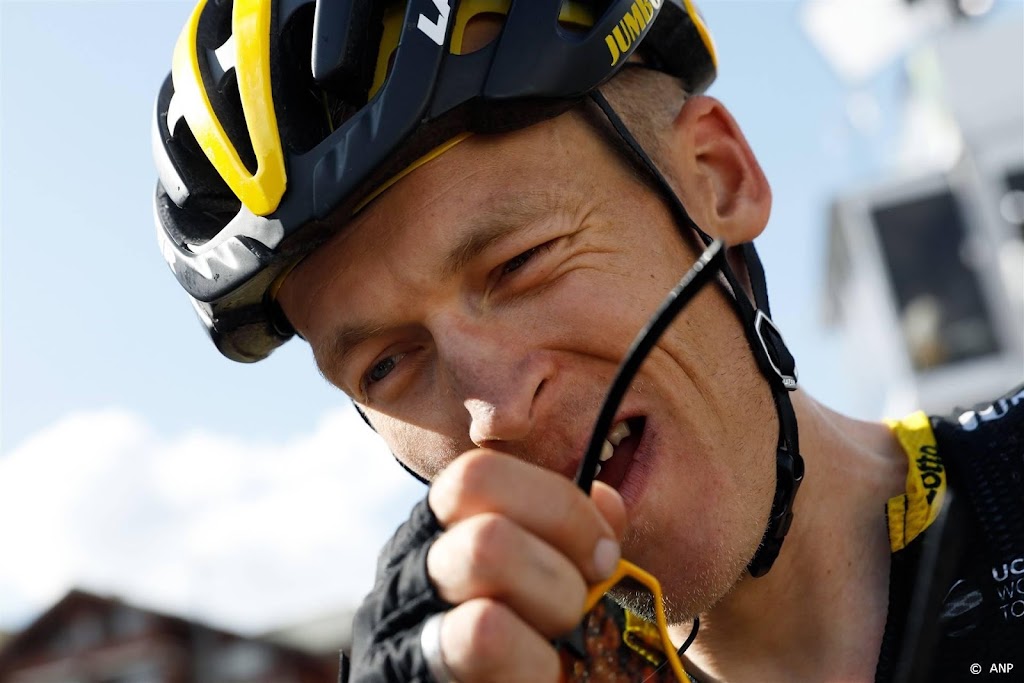 Wielrenner Gesink zit na bekkenbreuk alweer binnen op de fiets