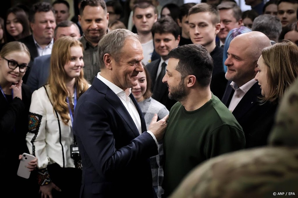 Zelensky: nieuw Pools wapenpakket voor Oekraïne na bezoek Tusk