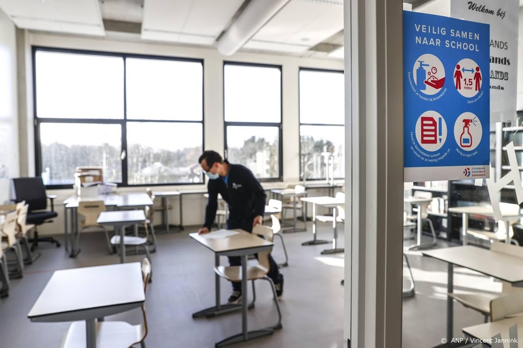 Middelbare scholen gaan vanaf 1 maart weer open