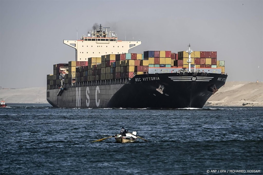 Verzekeringspremies vrachtschepen Rode Zee schieten omhoog