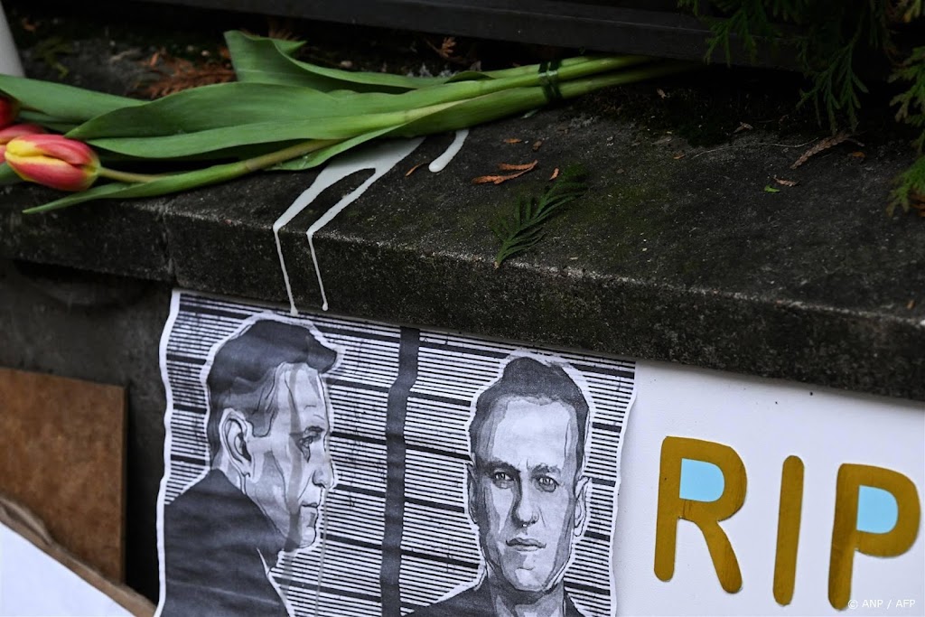 Rusland zet moeder onder druk over snelle begrafenis Navalny