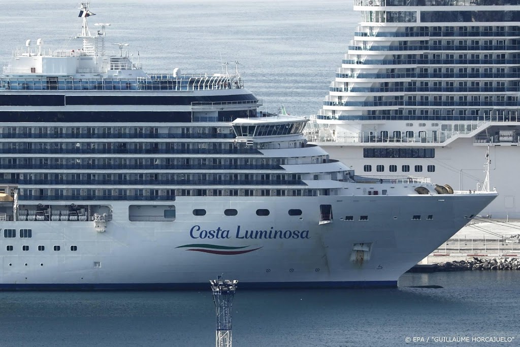 Veel onduidelijkheid over terugkeer Nederlandse cruisepassagiers