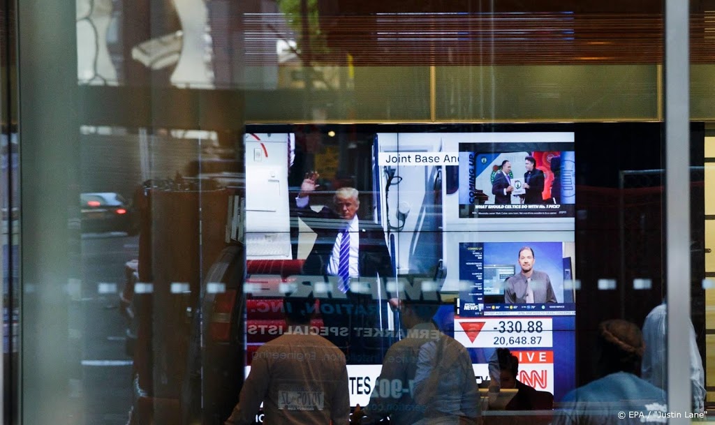 Dow-Jonesindex is alle winst sinds verkiezing Trump weer kwijt