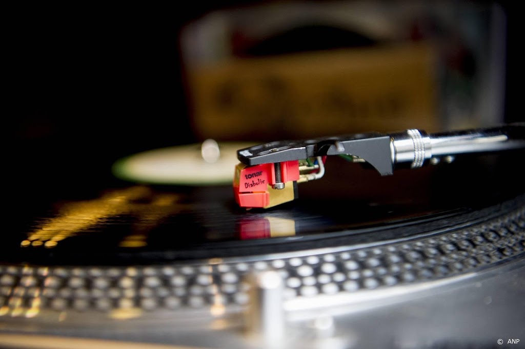 Vinyl in Nederland voor het eerst populairder dan cd