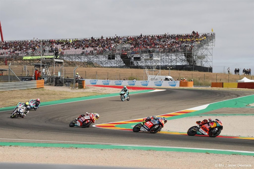 Racetalent Veijer mikt op prijs voor beste 'rookie' in Moto3