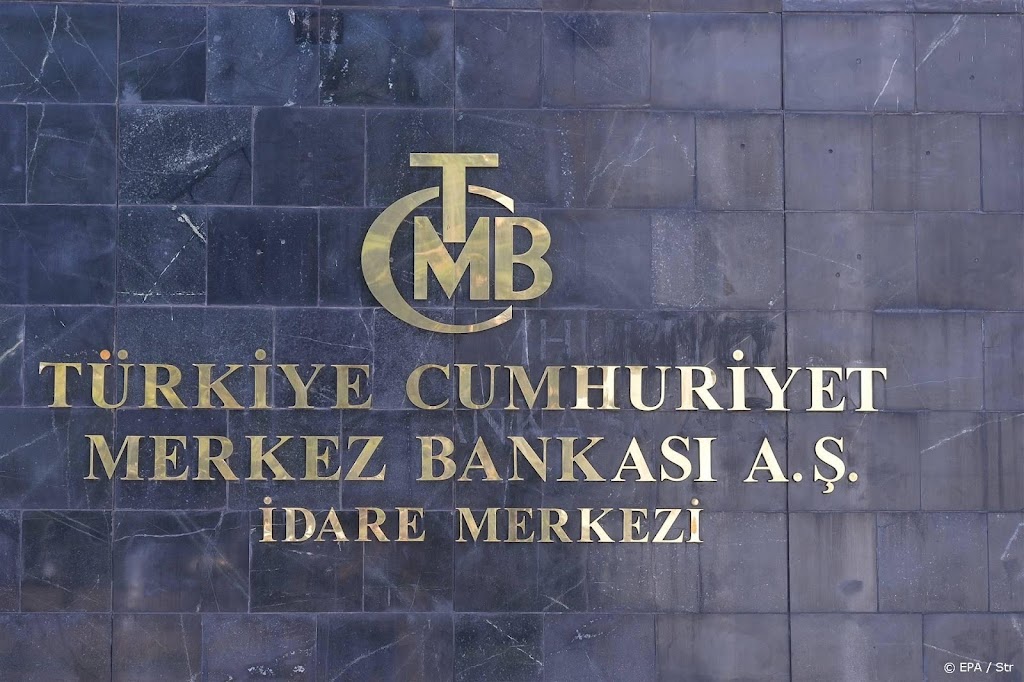 Centrale bank Turkije laat rente ongewijzigd na aardbevingen