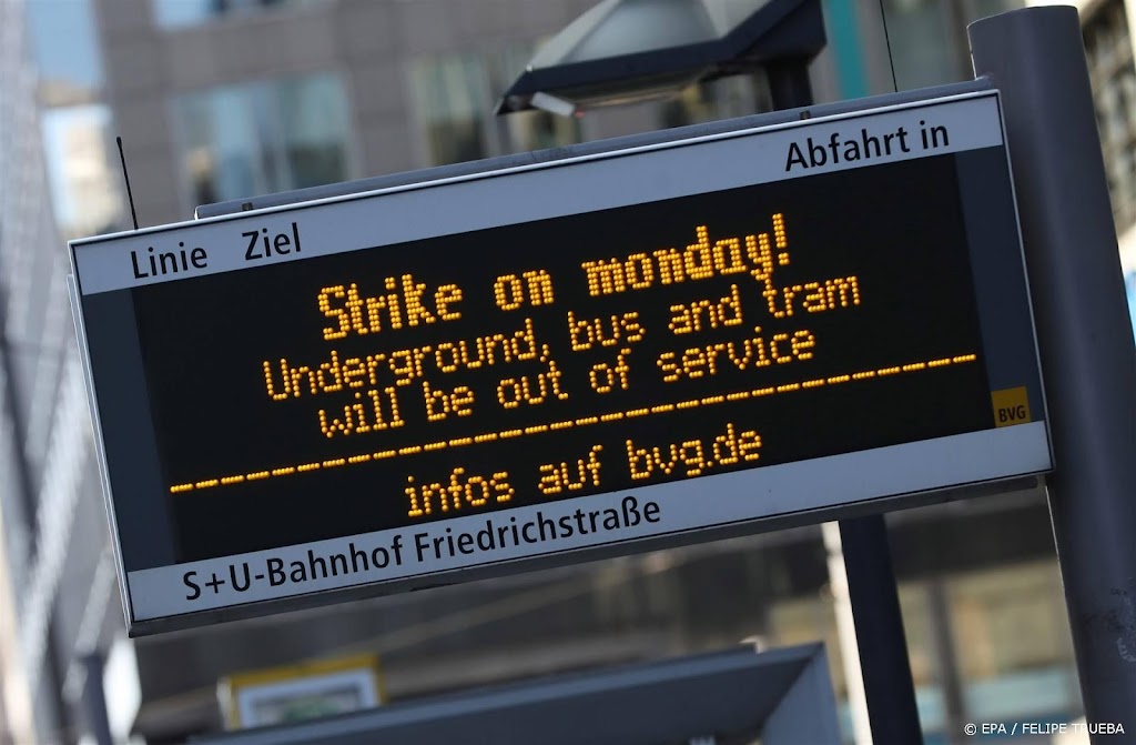 Duitse vakbonden: maandag landelijke staking in vervoer