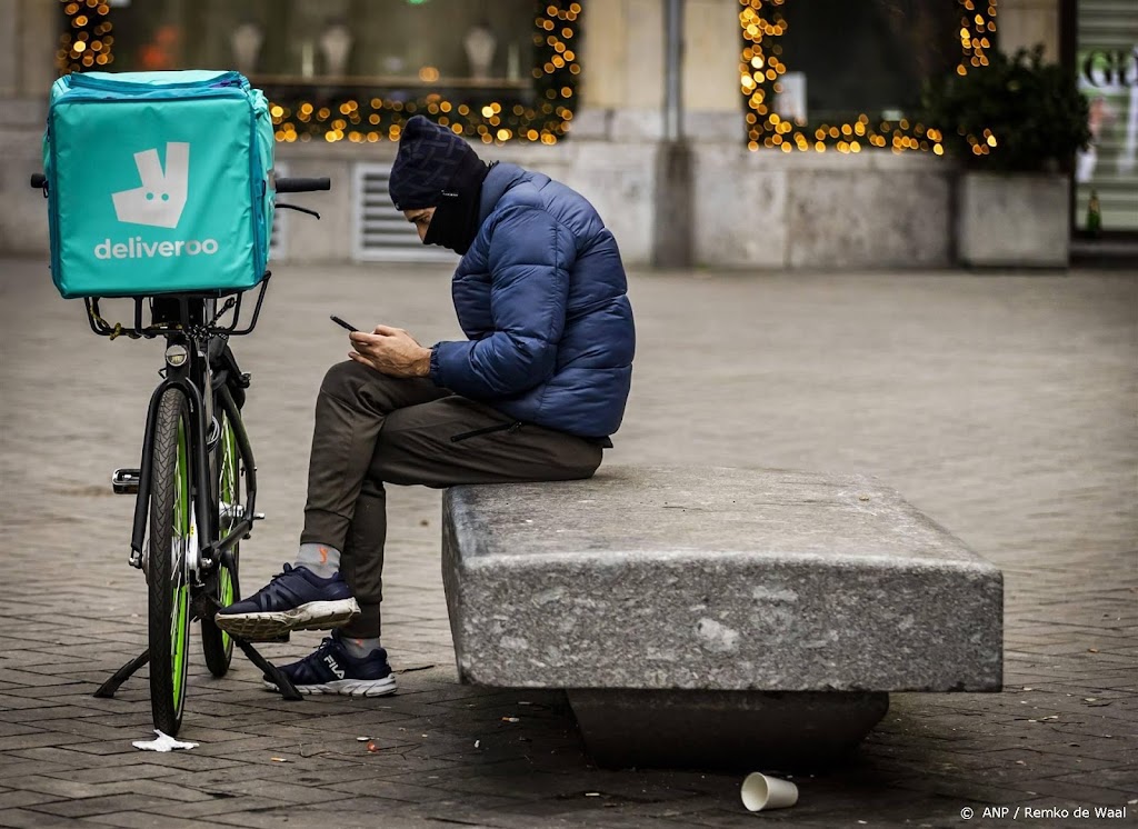 Hoge Raad bepaalt of bezorgers Deliveroo werknemer of zzp'er zijn