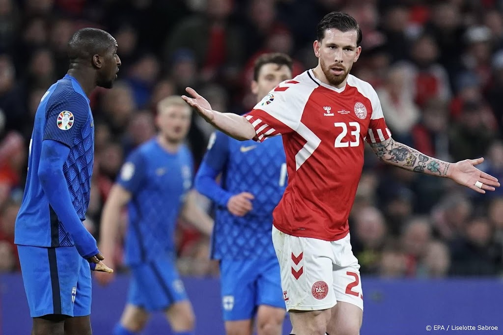 Højlund schiet Denemarken met hattrick langs Finland: 3-1