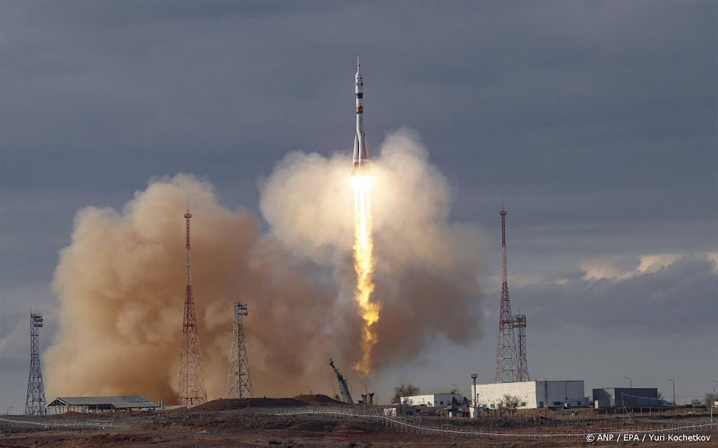 Russische Sojoezraket met Amerikaan aan boord vertrokken naar ISS