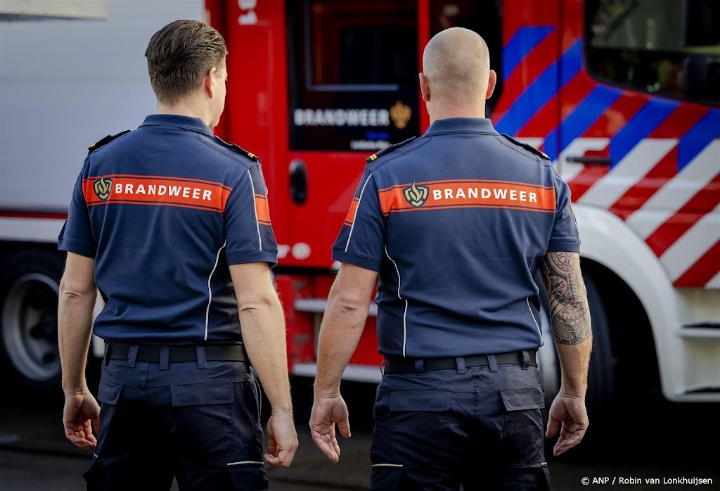 Gewonde en veel rook bij uitslaande brand in woning in Axel