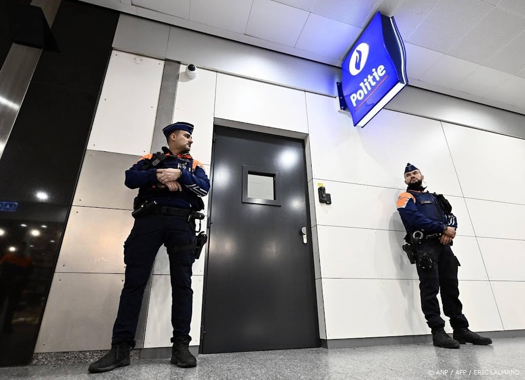 Treinstation Brussel-Zuid ontruimd om twee verdachte pakketten