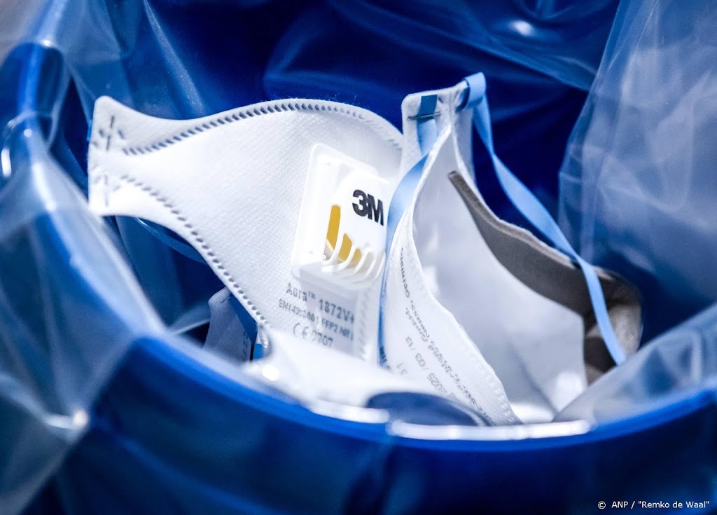 Ondernemers Geldermalsen kopen zelf mondkapjes voor lokale zorg