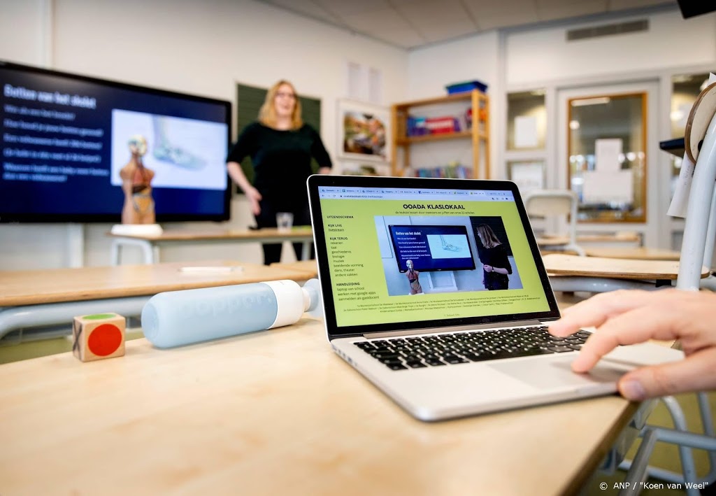 Privacywaakhond checkt beveiliging van thuisonderwijs 