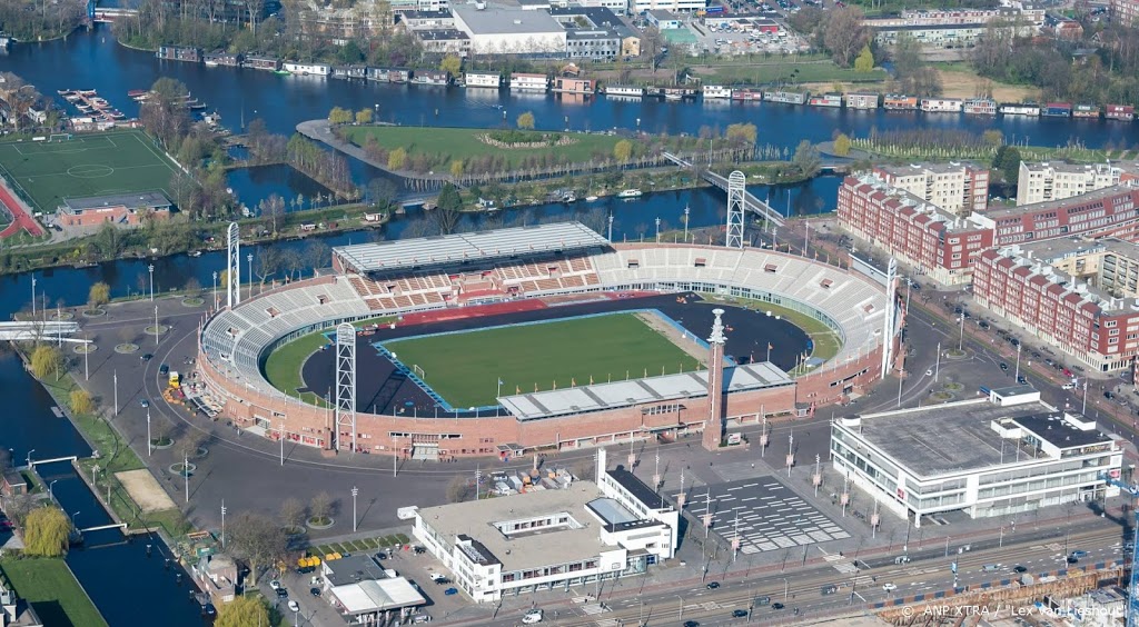 Olympisch Stadion biedt zich aan als plek voor drive-inbioscoop
